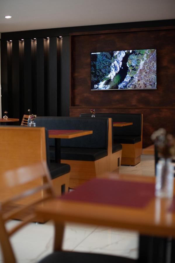 Bristol Infinity Hotel 4*