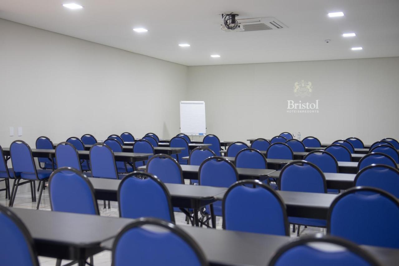Bristol Infinity Hotel